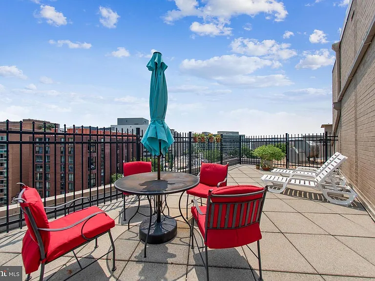 2201 L St NW #617 — Photo 53