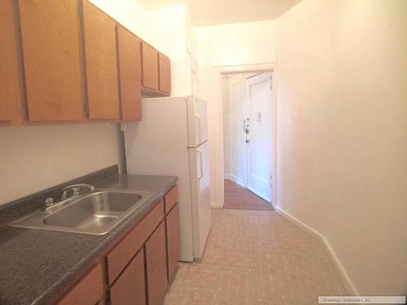 5th image of 116 W 238th St APT 1I