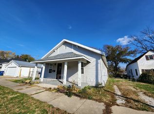 47 Oakland Ave, Terre Haute, IN 47803