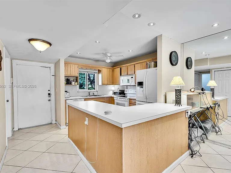 3300 Atlanta St #15F — Photo 12