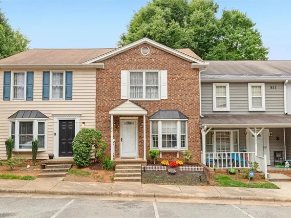 811 Ashebrook Dr APT 102, Greensboro, NC 27409
