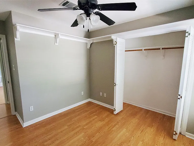 201 Rio Vista Dr — Photo 17