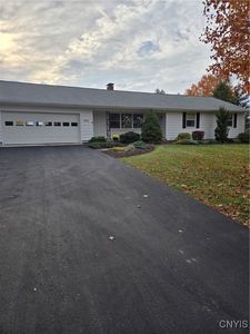 605 Churchill Ct, Fayetteville, NY, 13066