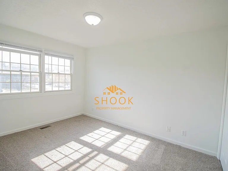 206 E Pine Ave — Photo 15