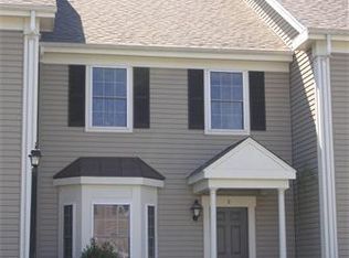 6 Abbott Ln UNIT 2, Concord, MA 01742