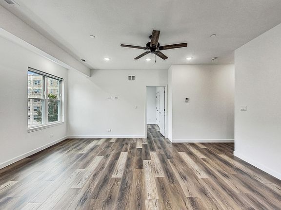 4th image of 6133 S Kimbark Ave #203