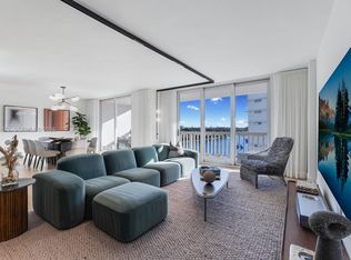 Caravelle Condo, Miami Beach, FL 33154