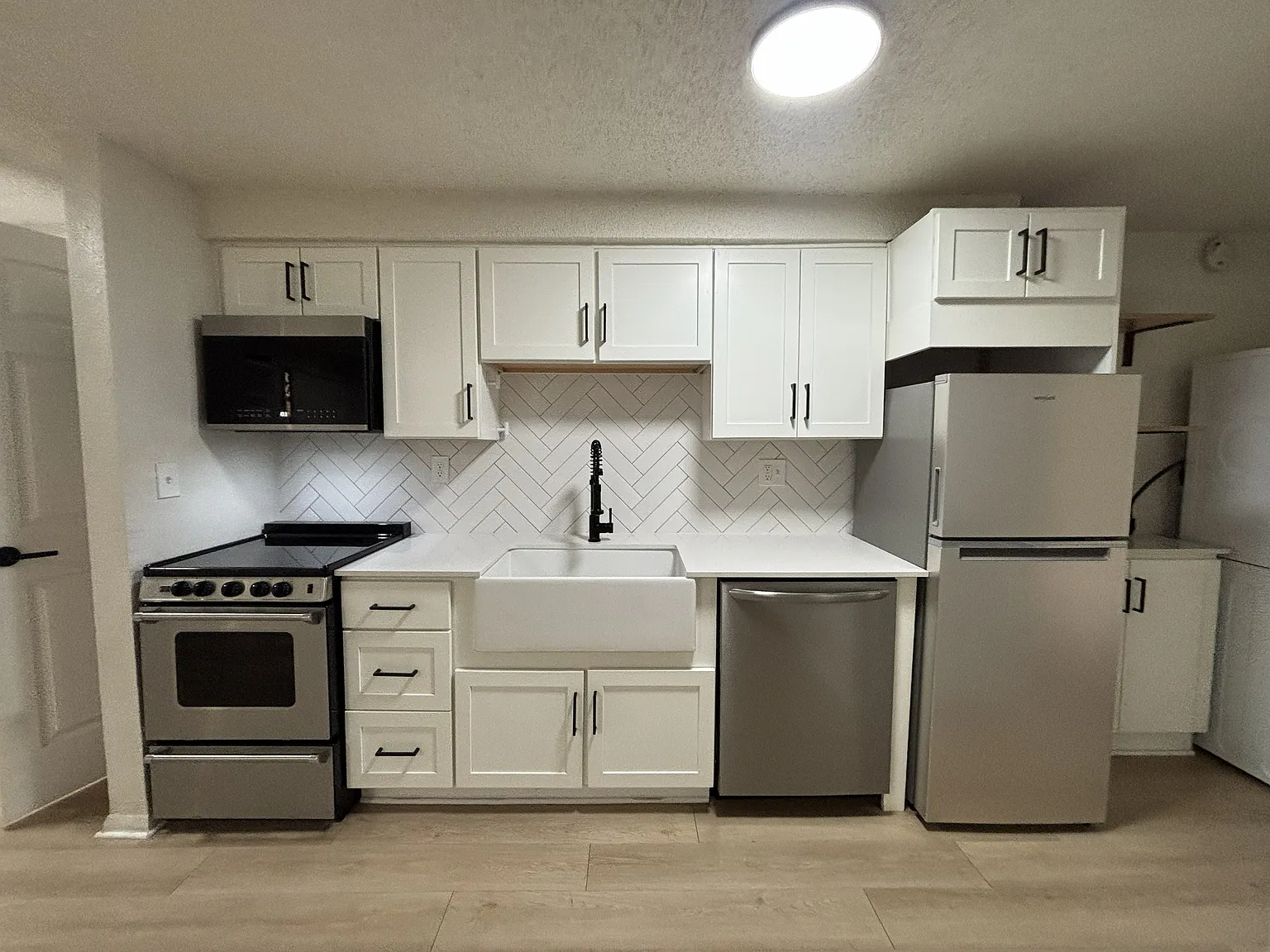 2 bed, 525 sqft, $1,500 — Photo 4