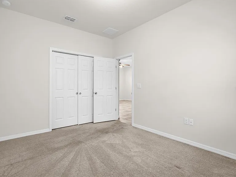 2444 Varenna Loop — Photo 19
