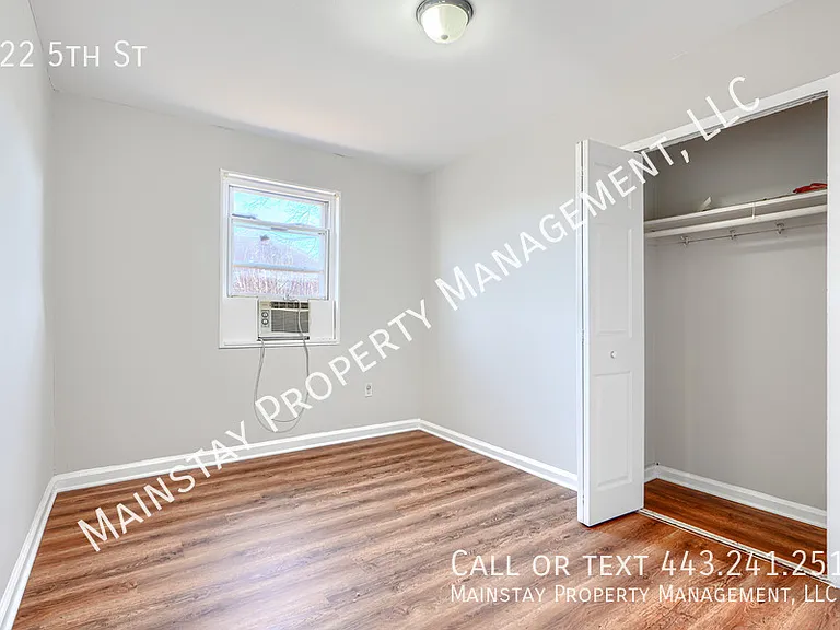 922 5th St — Photo 18