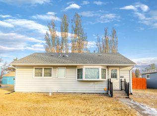 820 13th Ave W, Williston, ND 58801