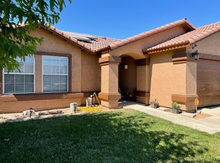 655 Macadamia Ave, Madera, CA 93637