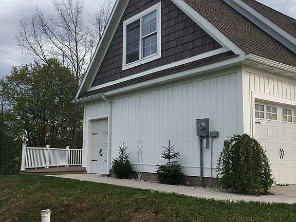 2nd image of 5481 W Ridge Dr