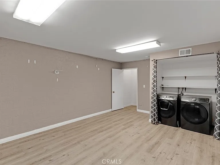 21900 Marylee St #257 — Photo 18