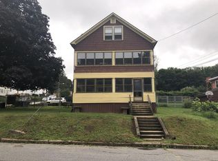 67 School St, Southbridge, MA 01550
