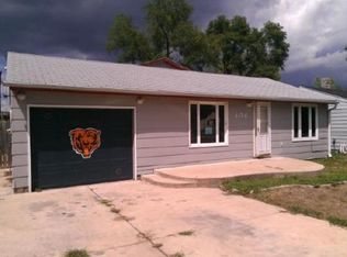 404 Marquette Rd, Machesney Park, IL 61115