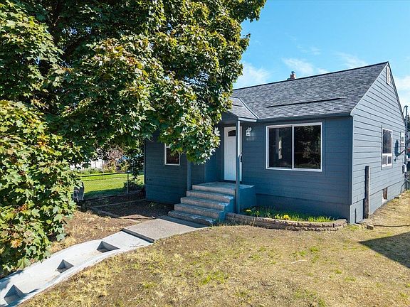 3rd image of 4808 N Post St