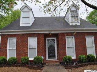 1802 Kathy Lane Ct SW, Decatur, AL 35603
