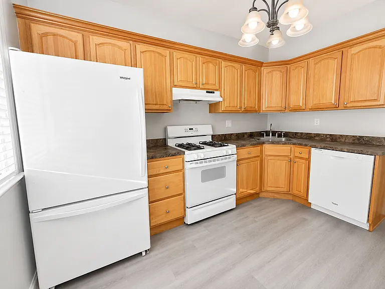 543 Liberty Ave #2 — Photo 4