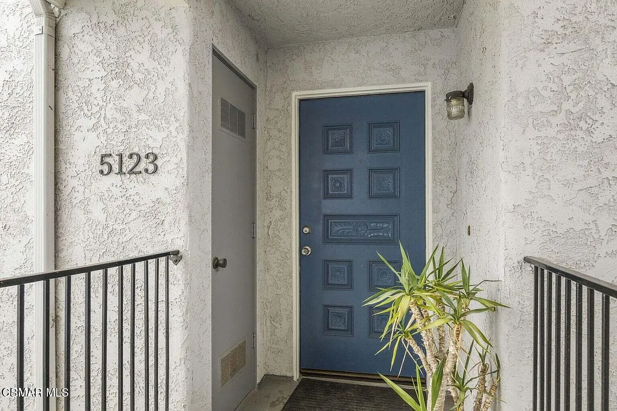 Building Photo - 5123 Longfellow Way