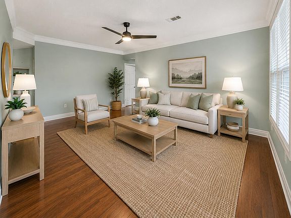 3rd image of 2322 Chatelain Way