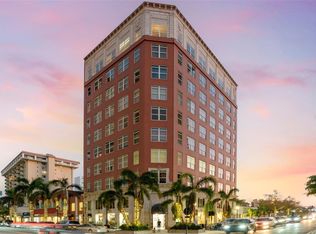 1330 Main St APT 3, Sarasota, FL 34236