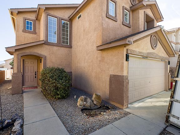 2nd image of 9516 Cerro Largo Pl NW