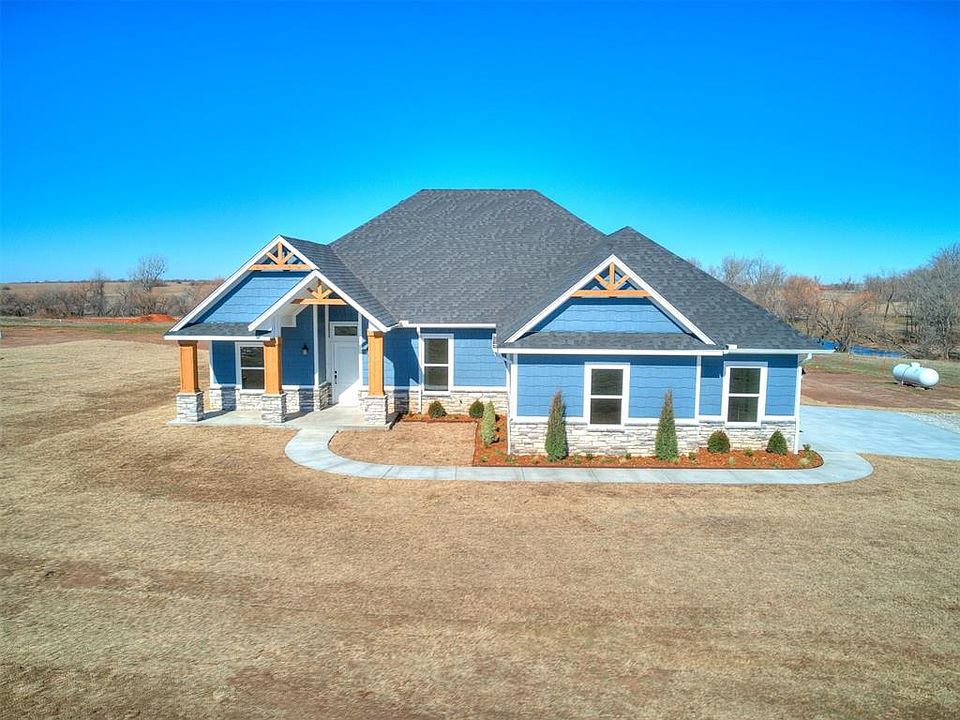 1st image of 16755 Pondview Ln