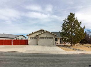 1700 Talking Sparrow Dr, Sparks, NV