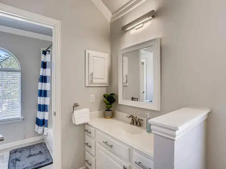 A closer view of the Jack and Jill bathroom