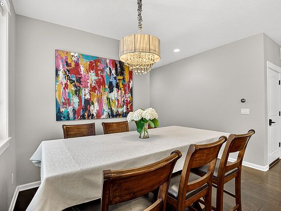 5th image of 15679 SE Thornbridge Dr