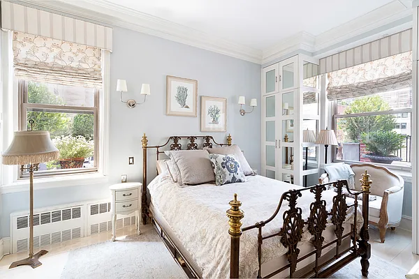 Sold by Brown Harris Stevens | media 26