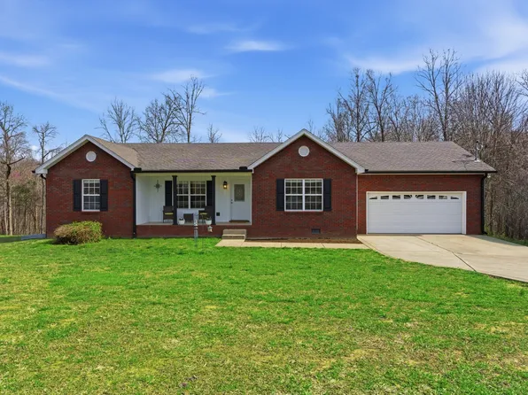 3080 Bowker Rd, Charlotte, TN 37036