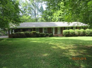 2618 Valley View Dr, Rocky Face, GA 30740