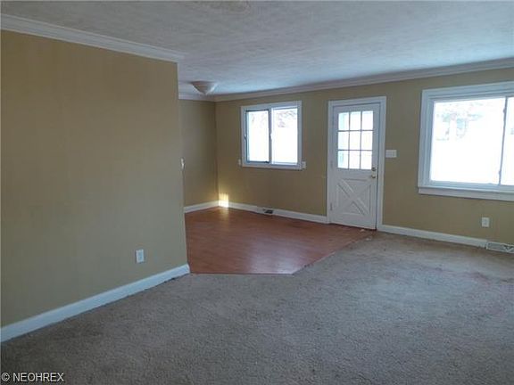 2nd image of 1394 Milan Ave