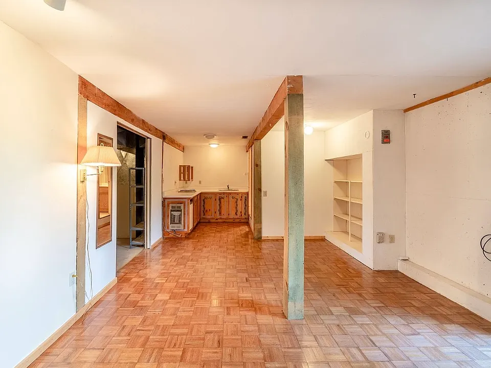 15 Night Hawk Ct