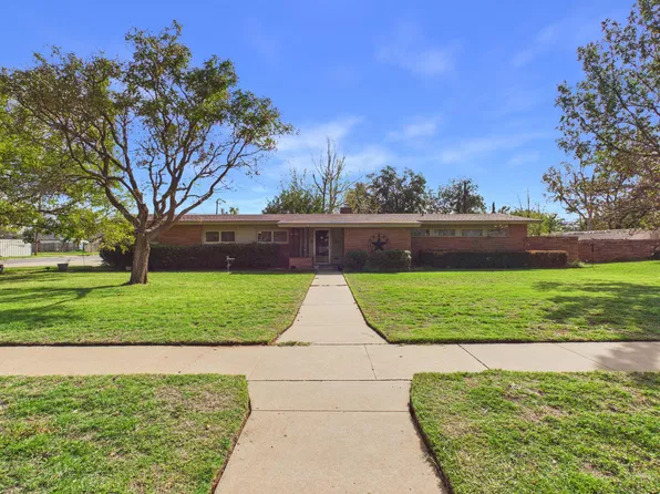 1314 E Tate St, Brownfield, TX 79316
