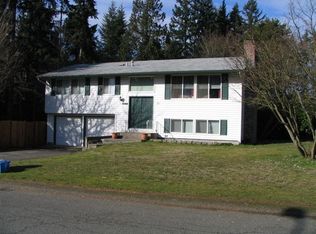 3215 SE Azalea Ave, Port Orchard, WA 98366