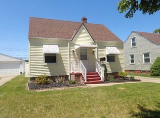 4396 Rockland Dr, Brooklyn, OH 44144
