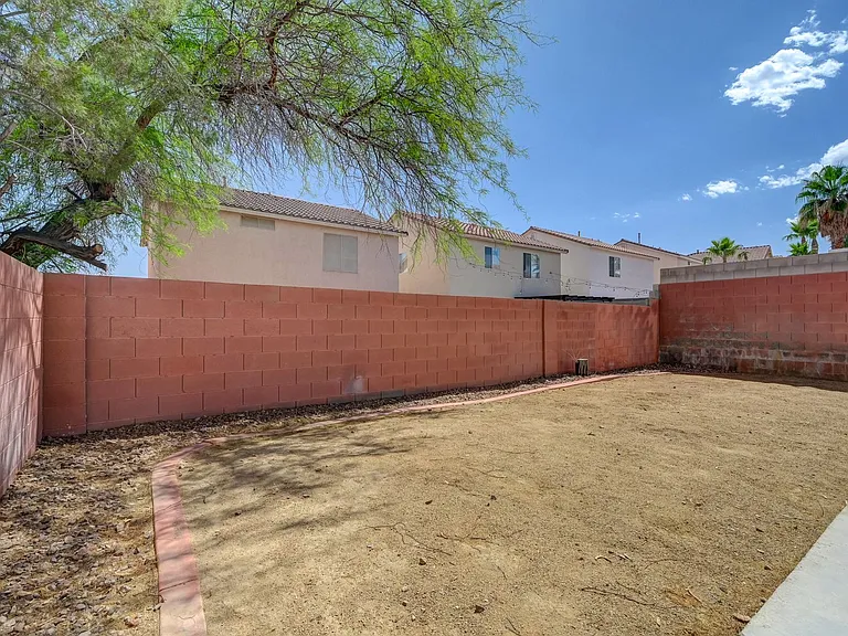 8621 Grand Pine Ave — Photo 29