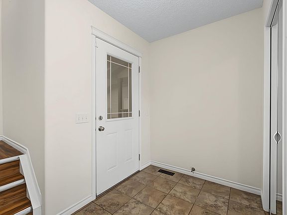 5th image of 616 61st St SW