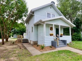 1318 Custer Ave, Rockford, IL 61103