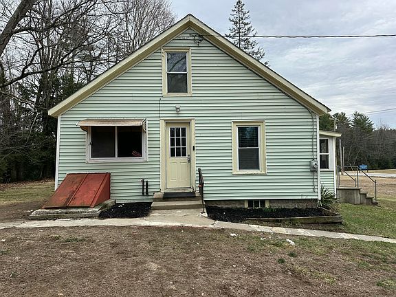 4th image of 60 Mechanic Falls Road