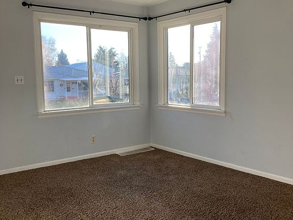 3rd image of 2423 E Dalke Ave APT A