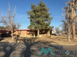 900 N Richard St, Carlsbad, NM 88220