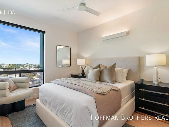 2nd image of 3686 Overland Ave #Penthouse 10