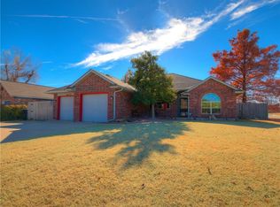 10132 Bradford Way, Yukon, OK 73099