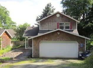 607 Fir Ave, Garibaldi, OR 97118