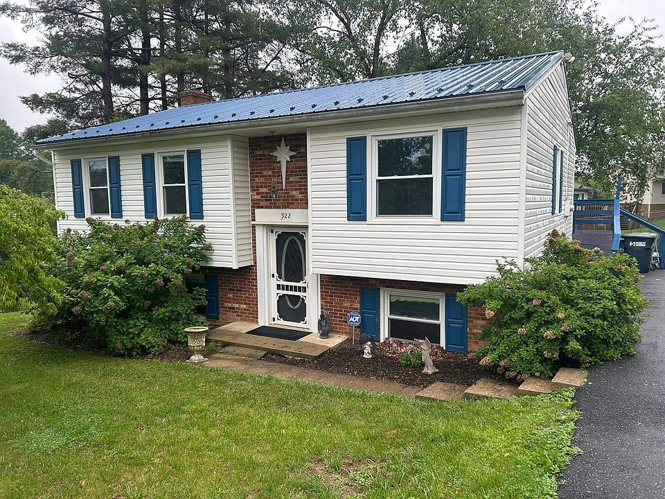1st image of 922 Taliaferro Dr
