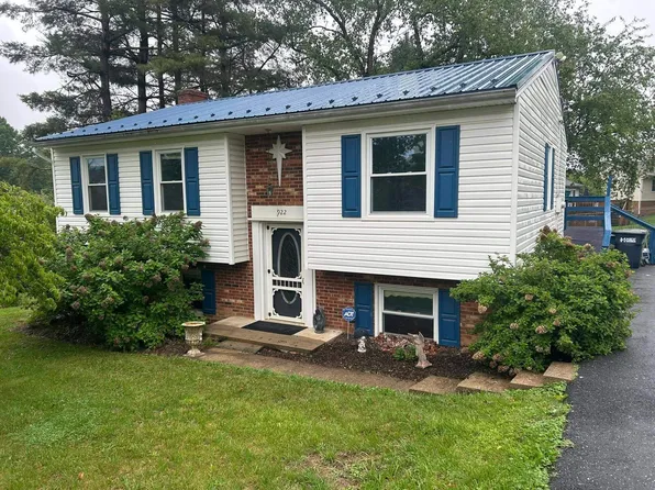 922 Taliaferro Dr, Harrisonburg, VA 22802